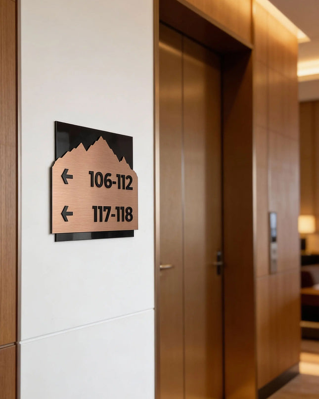 Wegeleitsysteme für Hotel-Innenräume und Flure von ALUMADESIGNCO