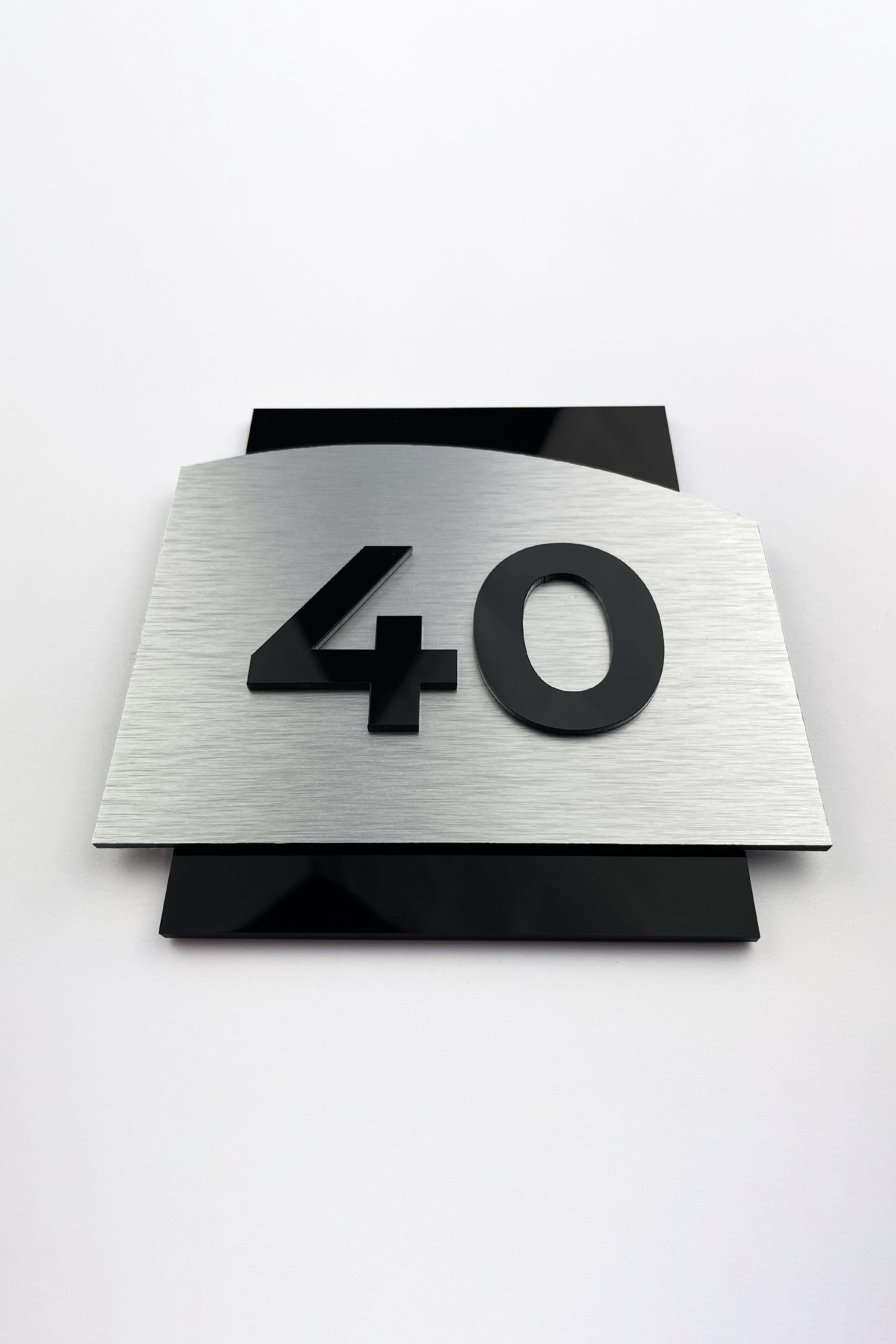 MODERN NUMBERS SIGN - ALUMADESIGNCO Door Signs - Custom Door Signs For Business & Office
