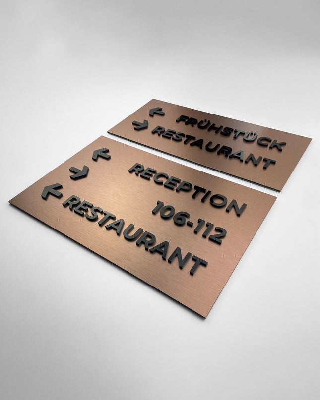HotelOrientierungsschilder – Gebürstete Bronze & Acrylglas